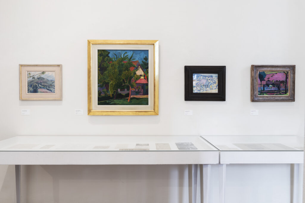 Ausstellungsansicht Atelier Righini Fries, 2024. Foto: Marcel Rickli © Stiftung Righini-Fries Zürich Ausstellungsansicht Atelier Righini Fries, 2024. Foto: Marcel Rickli © Stiftung Righini-Fries Zürich