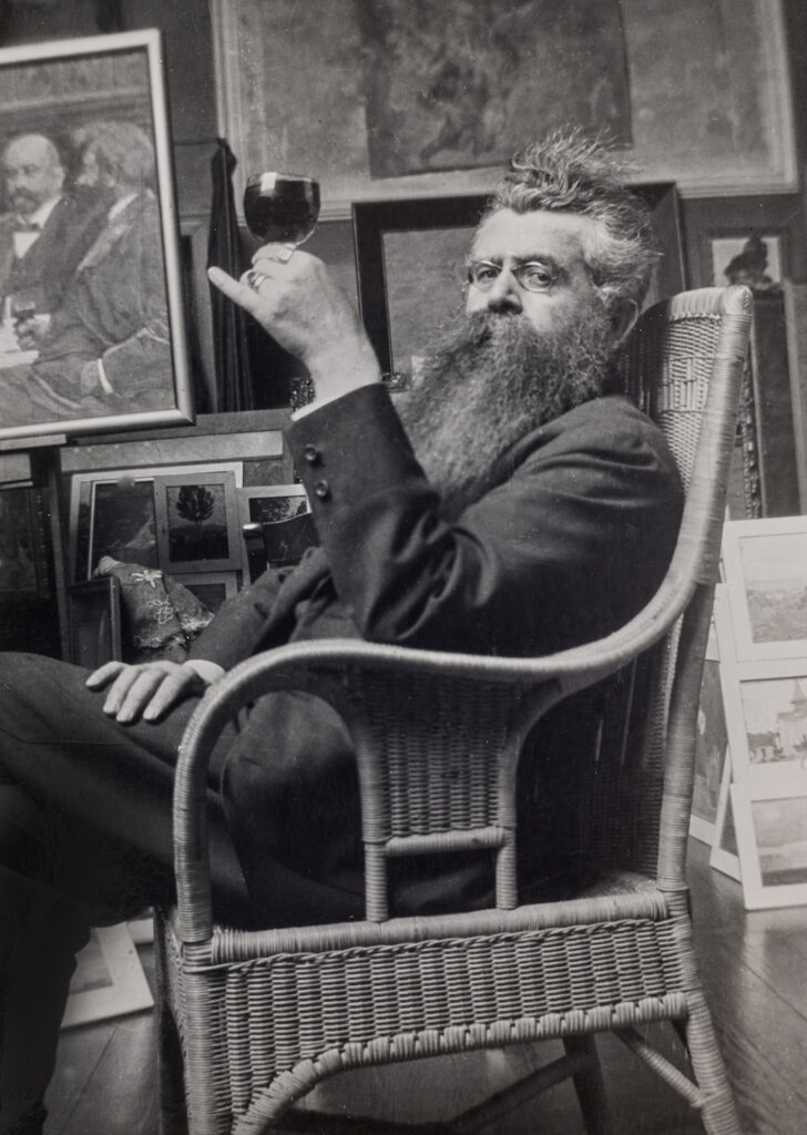 Sigismund Righini mit Rotweinglas, um 1916. Foto von Unbekannt © Stiftung Righini-Fries Zürich Sigismund Righini mit Rotweinglas, um 1916. Foto von Unbekannt © Stiftung Righini-Fries Zürich