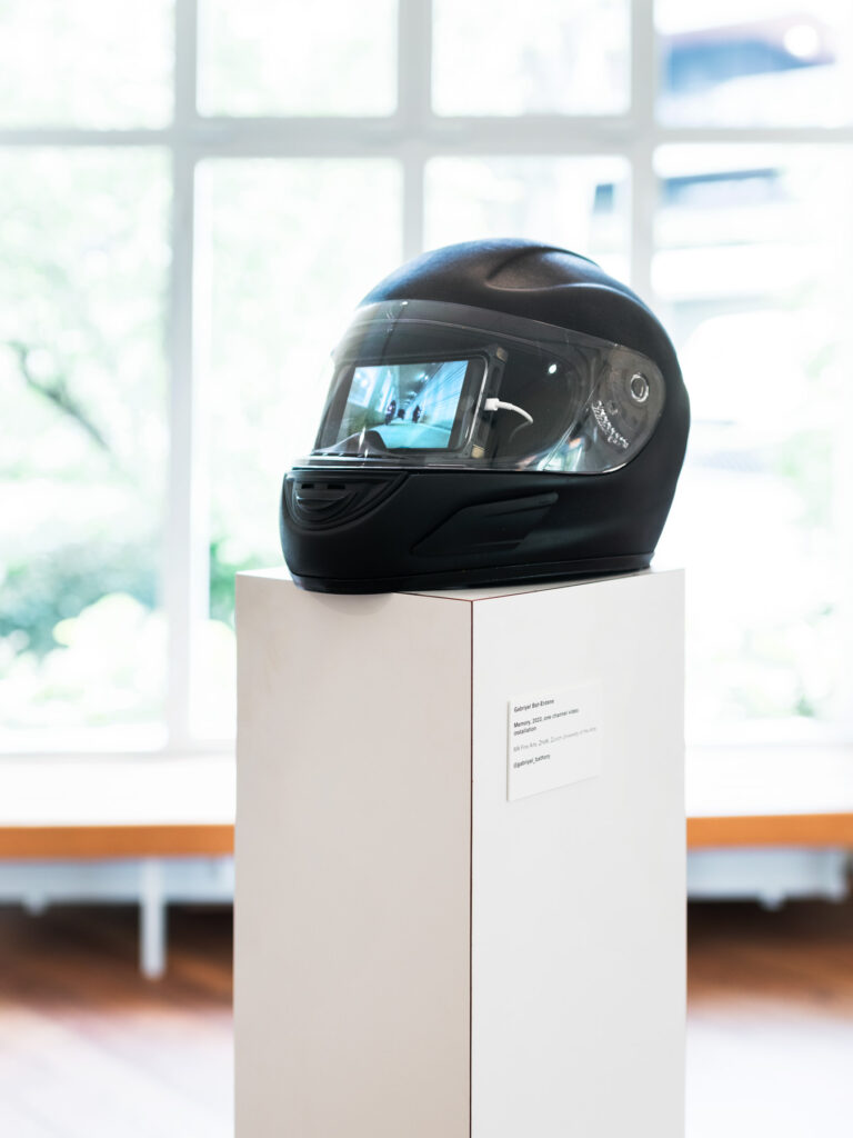 Gabriyel Bat-Erdene: Memory, 2023, one channel video installation. Foto © Marcel Rickli Gabriyel Bat-Erdene: Memory, 2023, one channel video installation. Foto © Marcel Rickli