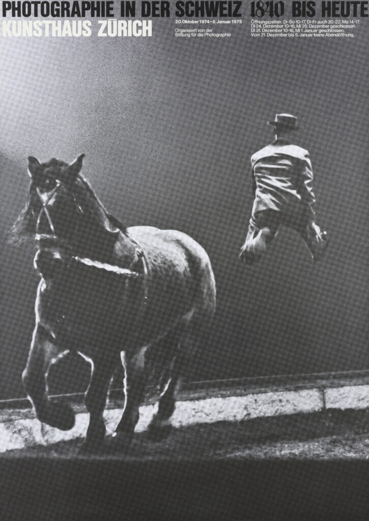 Beno Blumenstein, Jacques Plancherel: Plakat «Photographie in der Schweiz 1840 bis heute». Kunsthaus Zürich, 1974. Foto: Museum für Gestaltung Zürich, Plakatsammlung, ZHdK Beno Blumenstein, Jacques Plancherel: Plakat «Photographie in der Schweiz 1840 bis heute». Kunsthaus Zürich, 1974. Foto: Museum für Gestaltung Zürich, Plakatsammlung, ZHdK